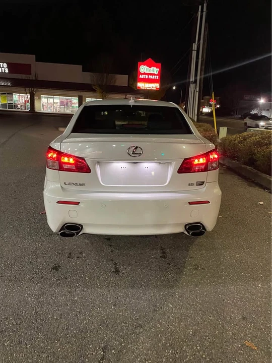 2010 Lexus IS F 2nd Gen - Image 4 of 11