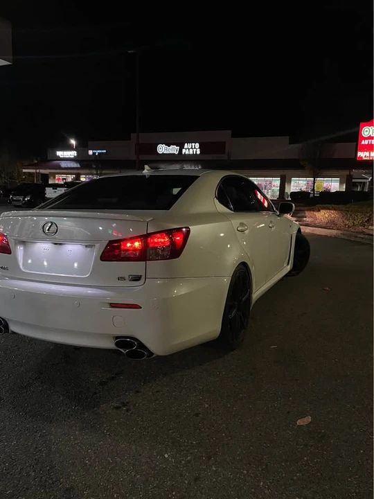 2010 Lexus IS F 2nd Gen - Image 5 of 11