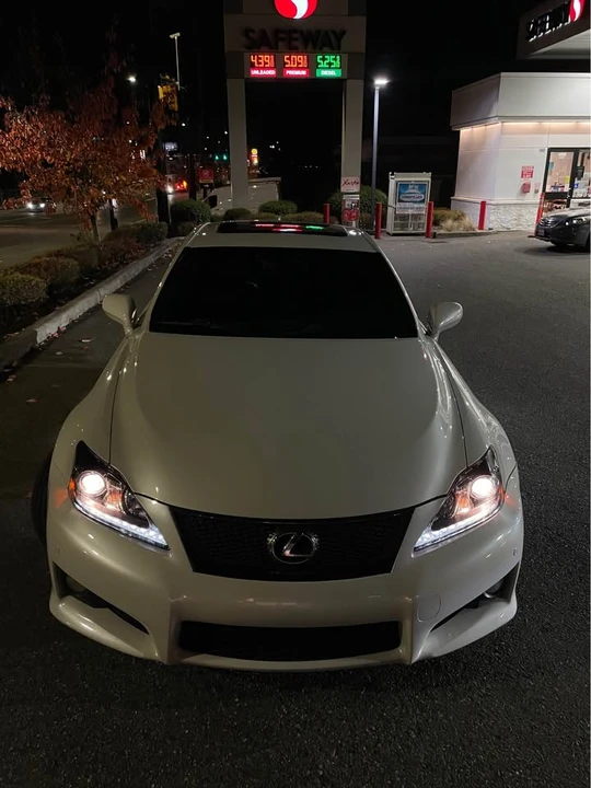 2010 Lexus IS F 2nd Gen - Image 2 of 11