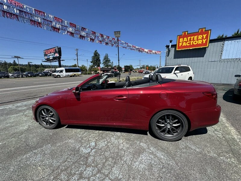 2010 Lexus IS 2nd Gen - Image 5 of 20