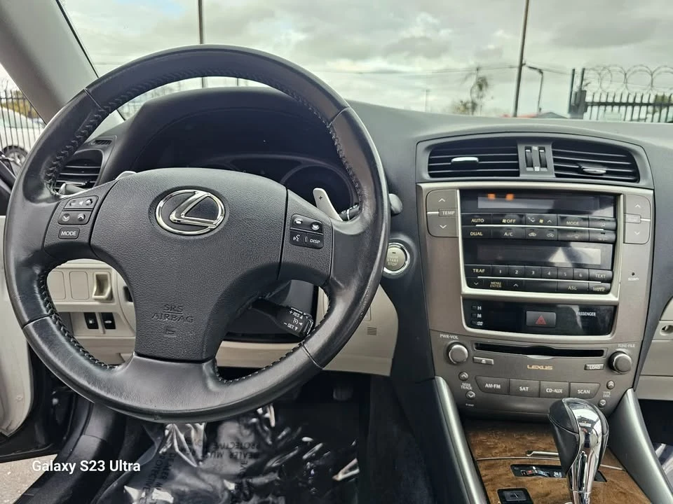 2010 Lexus IS 2nd Gen - Image 13 of 18