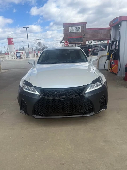 2010 Lexus IS 2nd Gen - Image 2 of 16