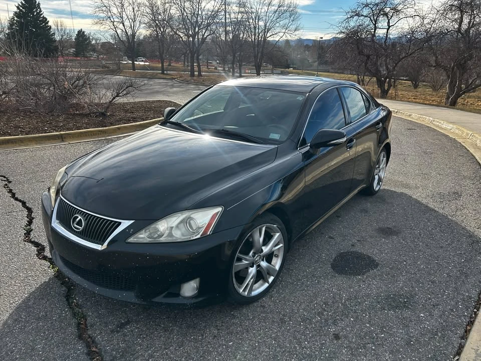 2010 Lexus IS 2nd Gen - Image 4 of 15