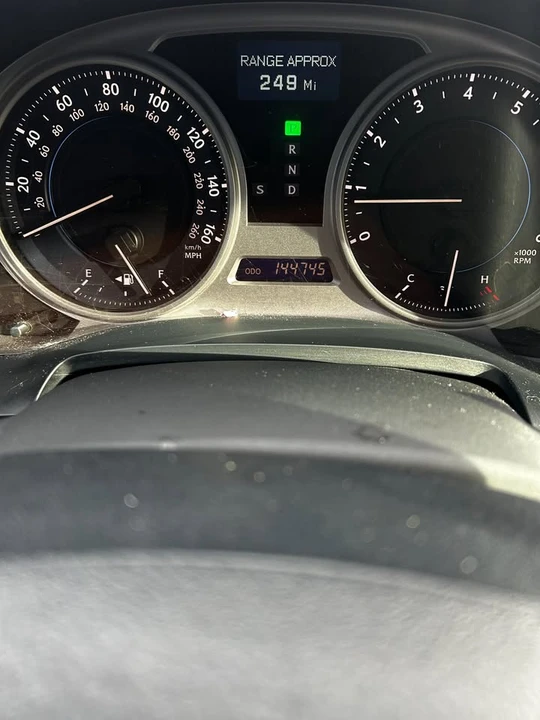 2010 Lexus IS 2nd Gen - Image 9 of 15