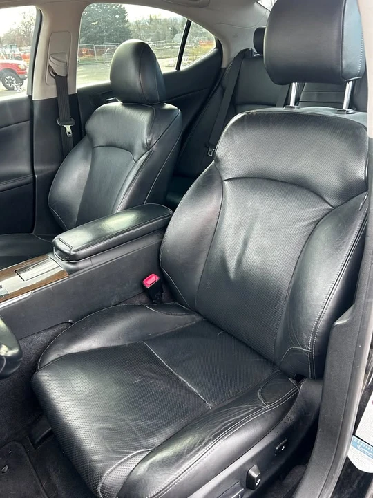 2010 Lexus IS 2nd Gen - Image 10 of 15