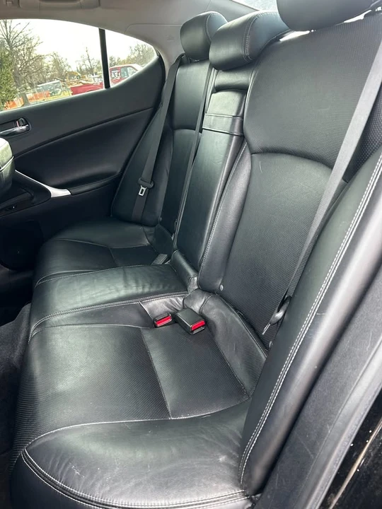 2010 Lexus IS 2nd Gen - Image 13 of 15