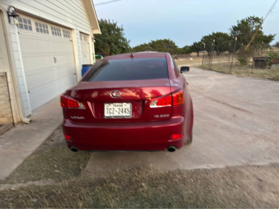2010 Lexus IS 2nd Gen - Image 6 of 11