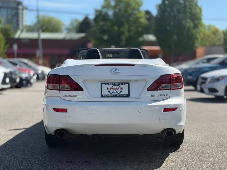 2010 Lexus IS 2nd Gen - Image 6 of 10