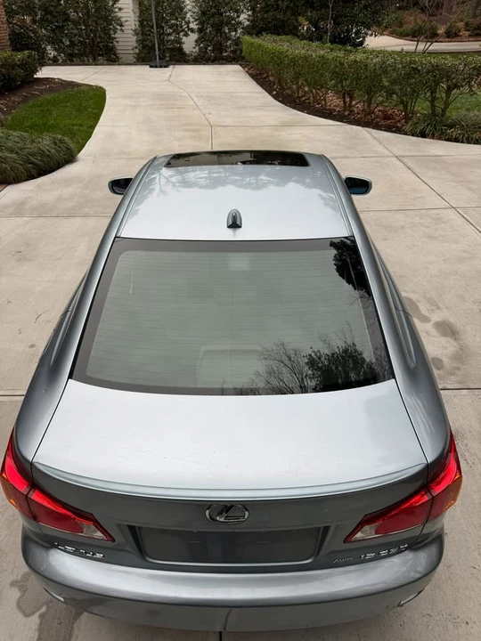 2010 Lexus IS 2nd Gen - Image 15 of 18