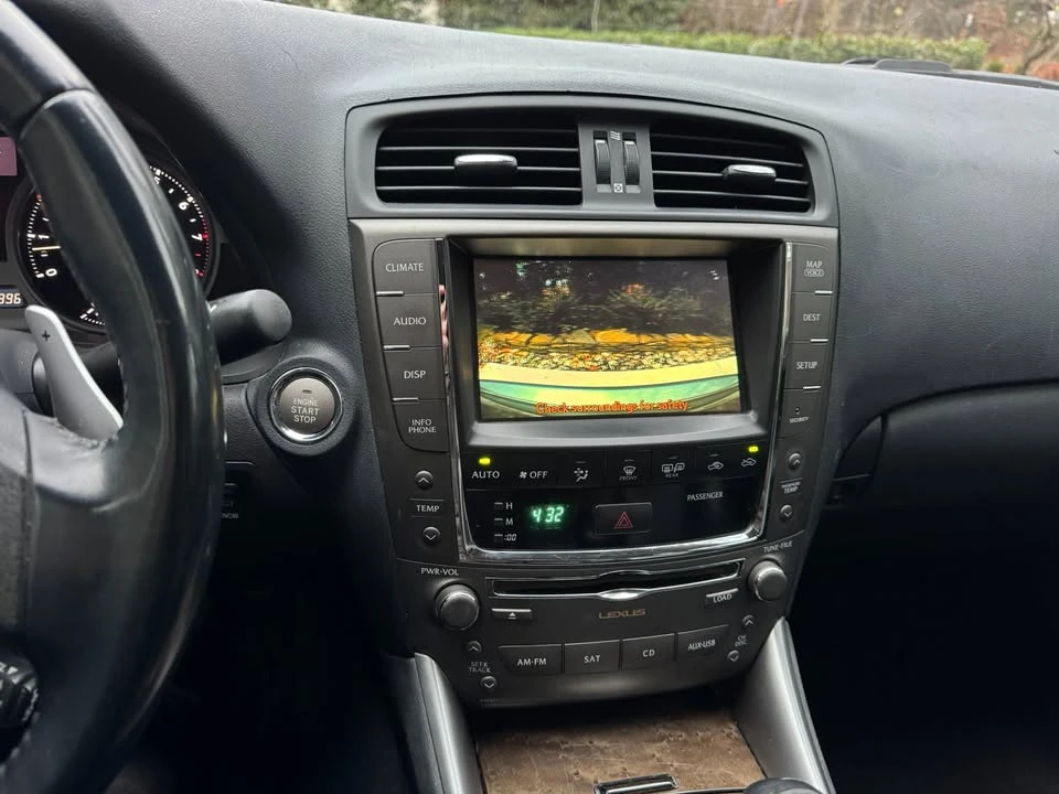 2010 Lexus IS 2nd Gen - Image 16 of 18