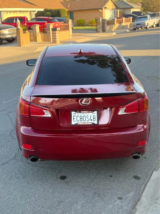 2010 Lexus IS 2nd Gen - Image 3 of 12