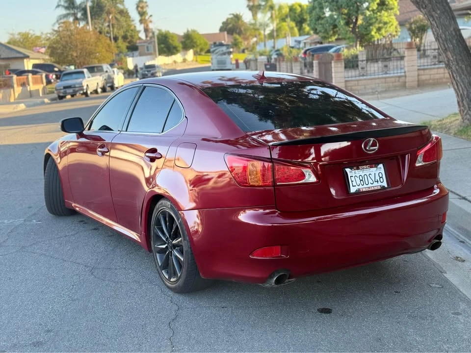 2010 Lexus IS 2nd Gen - Image 6 of 12