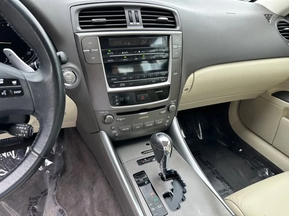 2010 Lexus IS 2nd Gen - Image 11 of 16