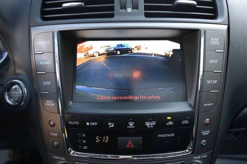 2010 Lexus IS 2nd Gen - Image 9 of 20