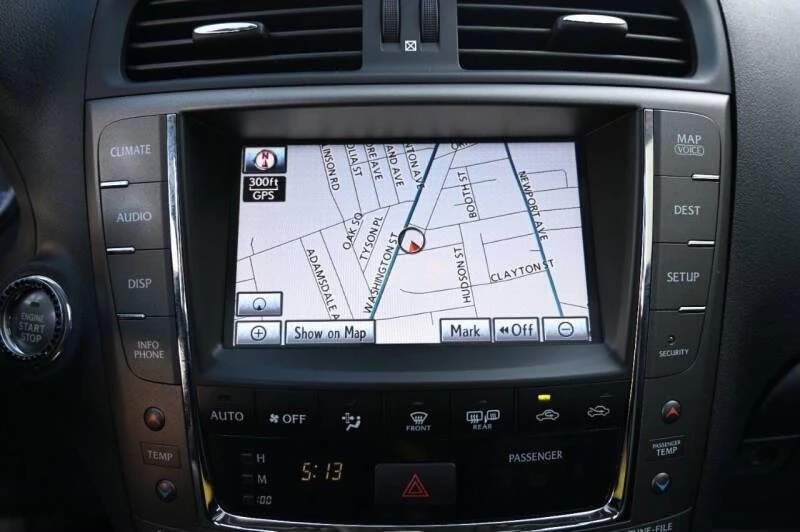 2010 Lexus IS 2nd Gen - Image 8 of 20