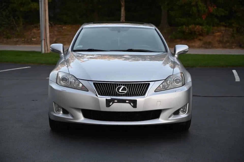 2010 Lexus IS 2nd Gen - Image 2 of 20