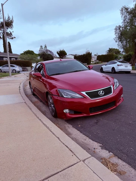 2010 Lexus IS 2nd Gen - Image 7 of 10