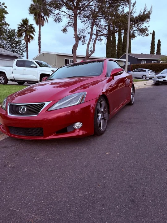 2010 Lexus IS 2nd Gen - Image 6 of 10