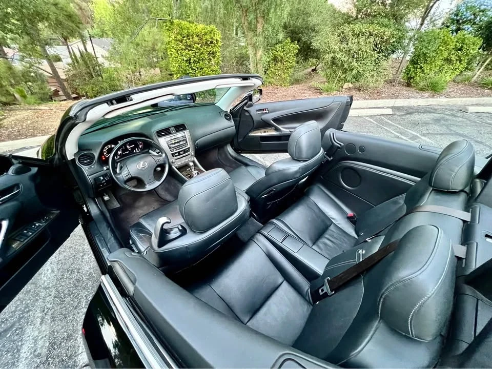 2010 Lexus IS 2nd Gen - Image 12 of 20