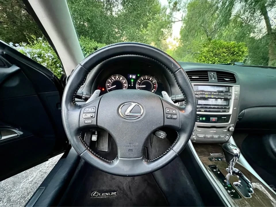 2010 Lexus IS 2nd Gen - Image 3 of 20