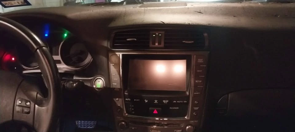 2010 Lexus IS 2nd Gen - Image 6 of 10