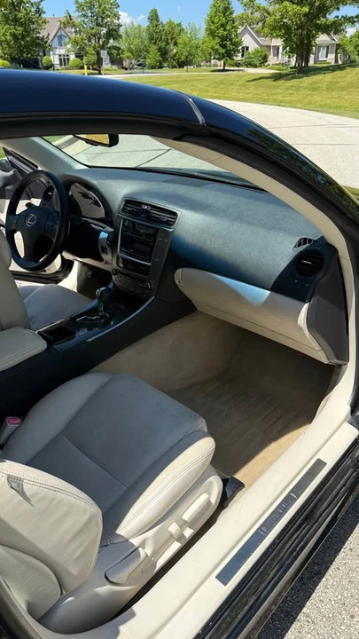 2010 Lexus IS 2nd Gen - Image 5 of 14