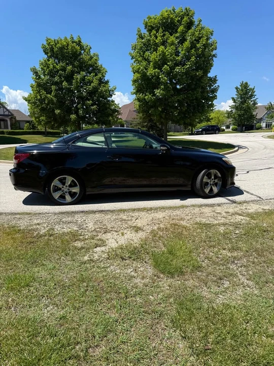 2010 Lexus IS 2nd Gen - Image 11 of 14