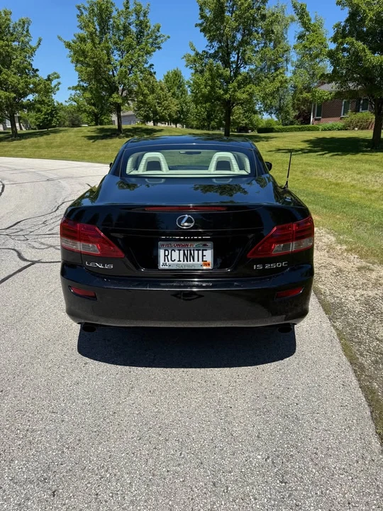 2010 Lexus IS 2nd Gen - Image 10 of 14