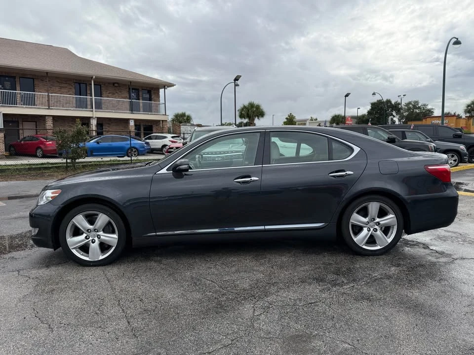 2010 Lexus LS 4th Gen - Image 2 of 14