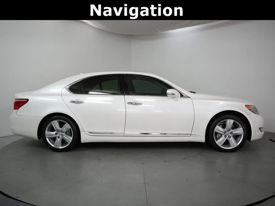 2010 Lexus LS 4th Gen - Image 5 of 20