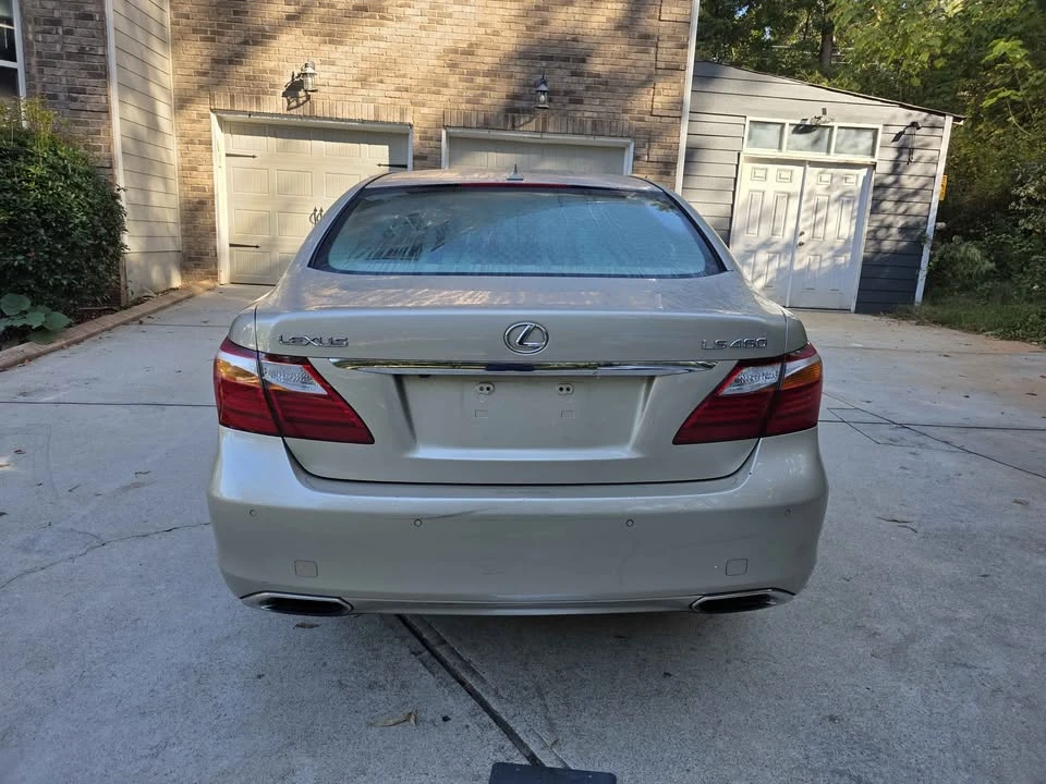 2010 Lexus LS 4th Gen - Image 6 of 16