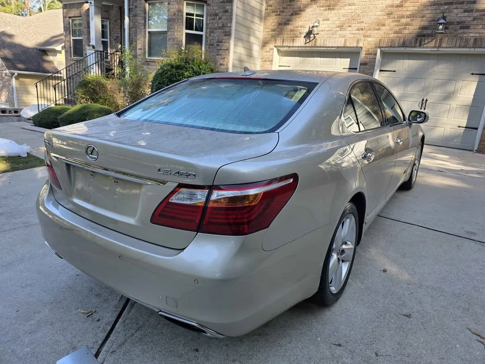 2010 Lexus LS 4th Gen - Image 7 of 16