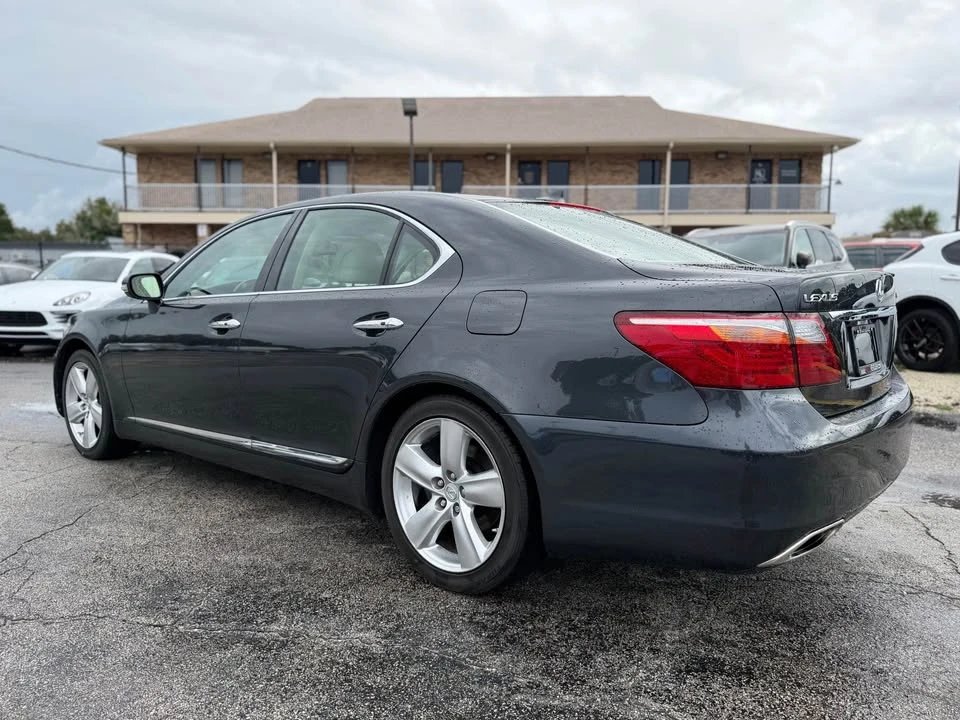 2010 Lexus LS 4th Gen - Image 3 of 14