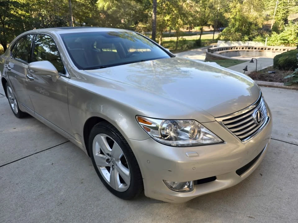 2010 Lexus LS 4th Gen - Image 3 of 16