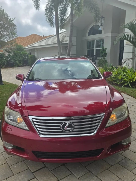 2010 Lexus LS 4th Gen - Image 3 of 7