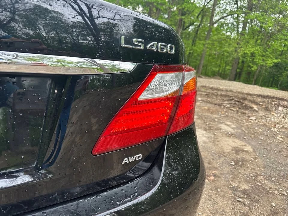 2010 Lexus LS 4th Gen - Image 4 of 11