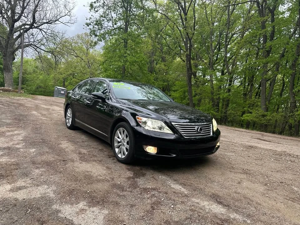 2010 Lexus LS 4th Gen - Image 2 of 11