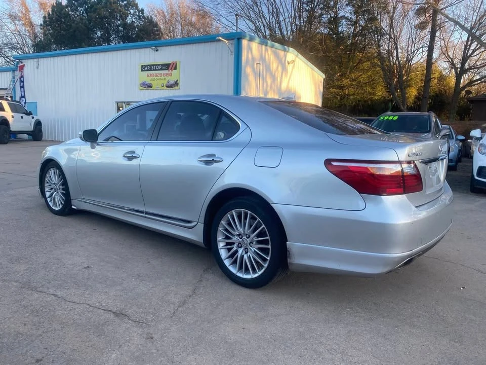 2010 Lexus LS 4th Gen - Image 5 of 17
