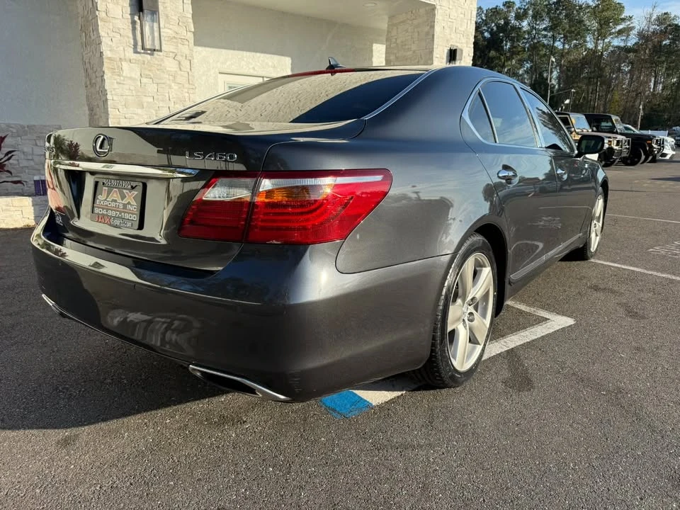 2010 Lexus LS 4th Gen - Image 18 of 20