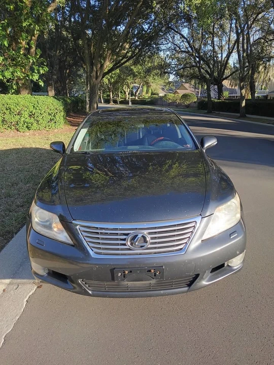 2010 Lexus LS 4th Gen - Image 8 of 18