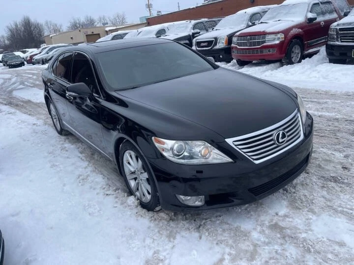 2010 Lexus LS 4th Gen - Image 3 of 17