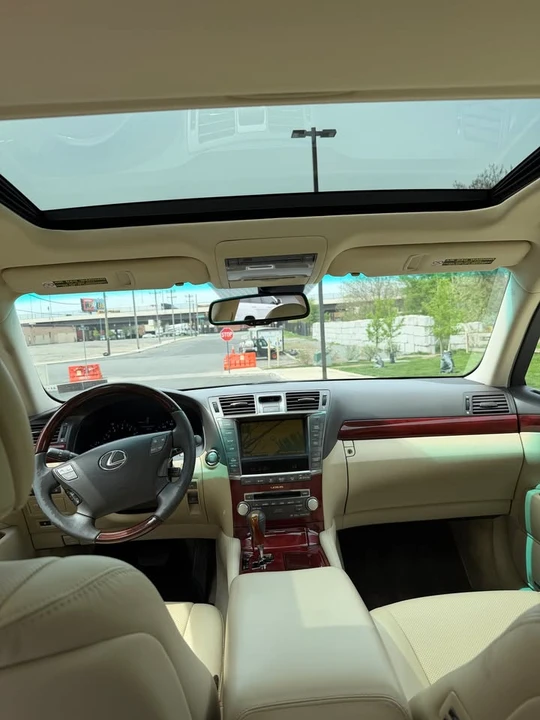 2010 Lexus LS 4th Gen - Image 9 of 16