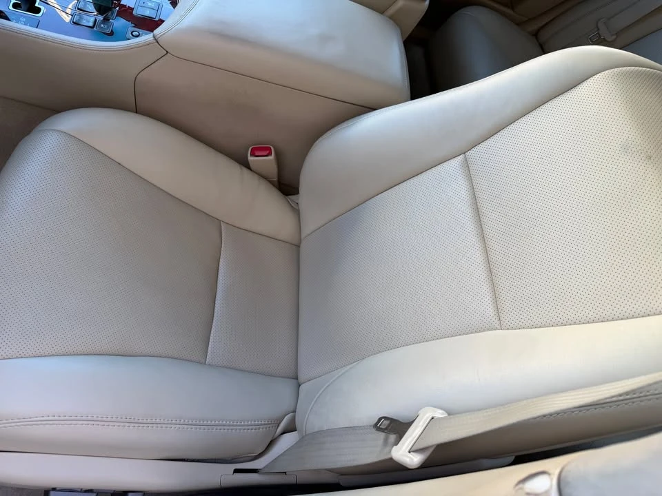 2010 Lexus LS 4th Gen - Image 12 of 16