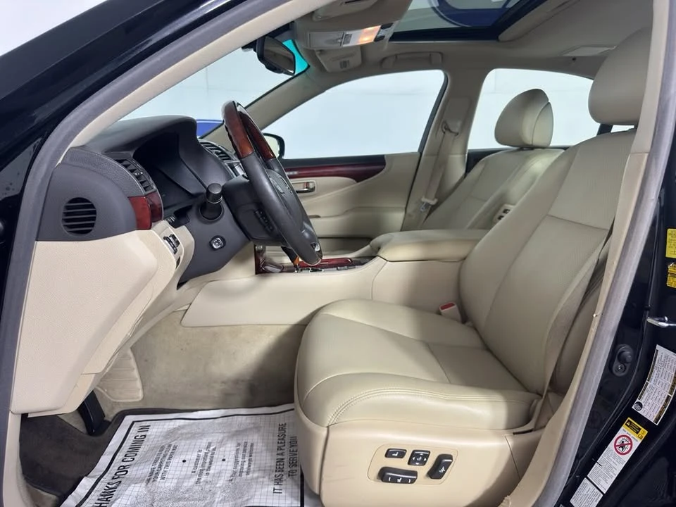 2010 Lexus LS 4th Gen - Image 10 of 15