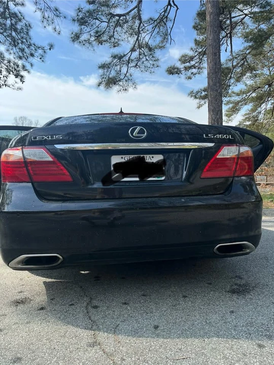 2010 Lexus LS 4th Gen - Image 4 of 16