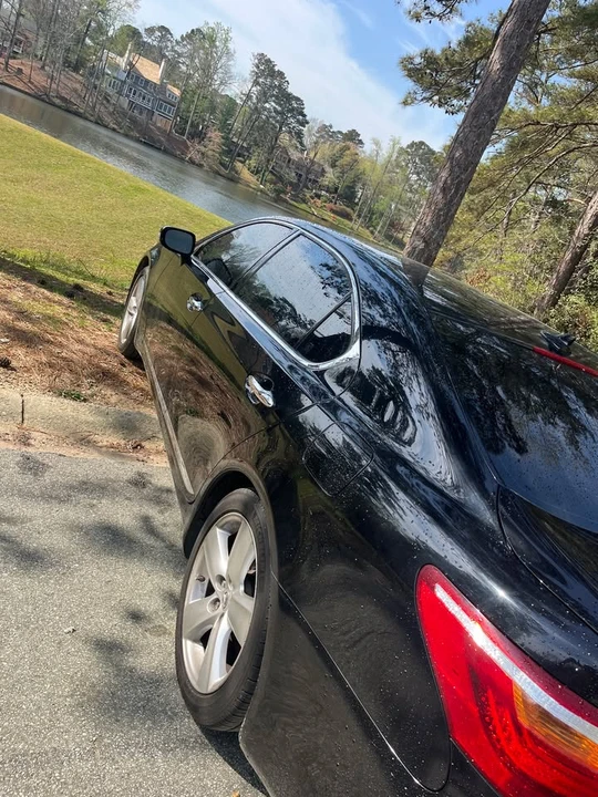 2010 Lexus LS 4th Gen - Image 10 of 16