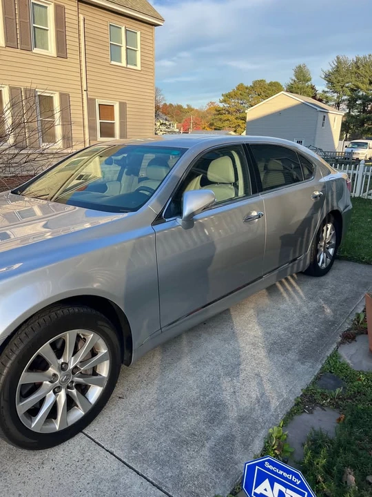 2010 Lexus LS 4th Gen - Image 2 of 14