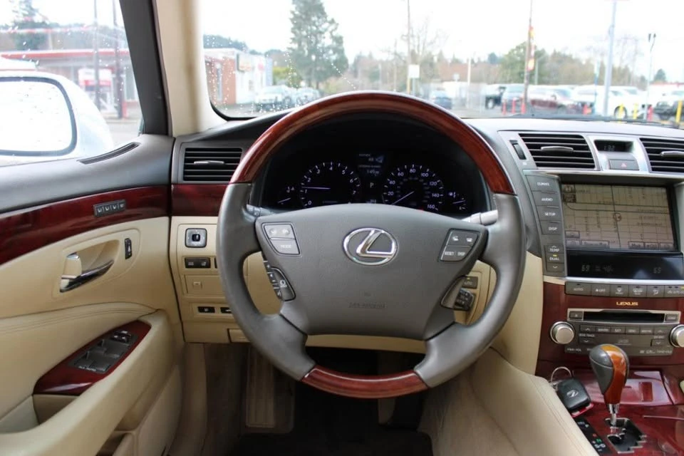 2010 Lexus LS 4th Gen - Image 11 of 18