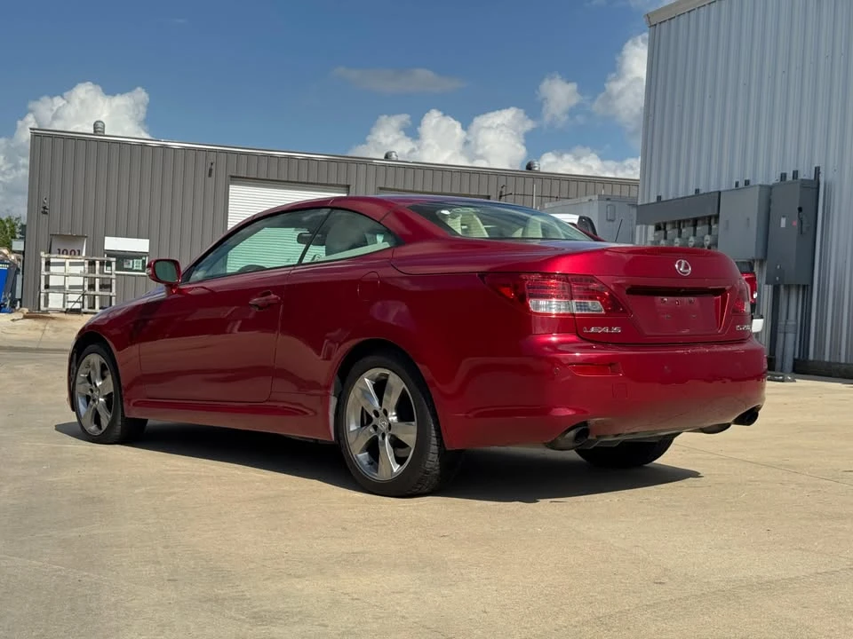 2010 Lexus IS 2nd Gen - Image 9 of 13