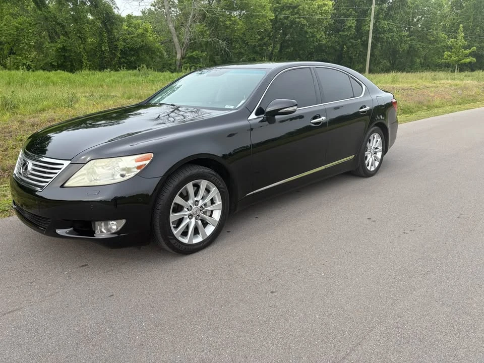 2010 Lexus LS 4th Gen - Image 2 of 8